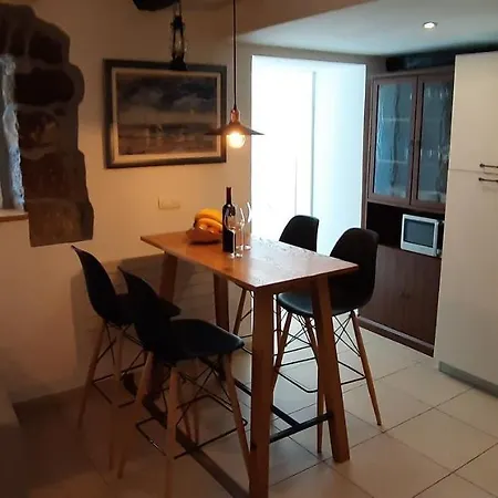 Apartment With Parking Space - 18298